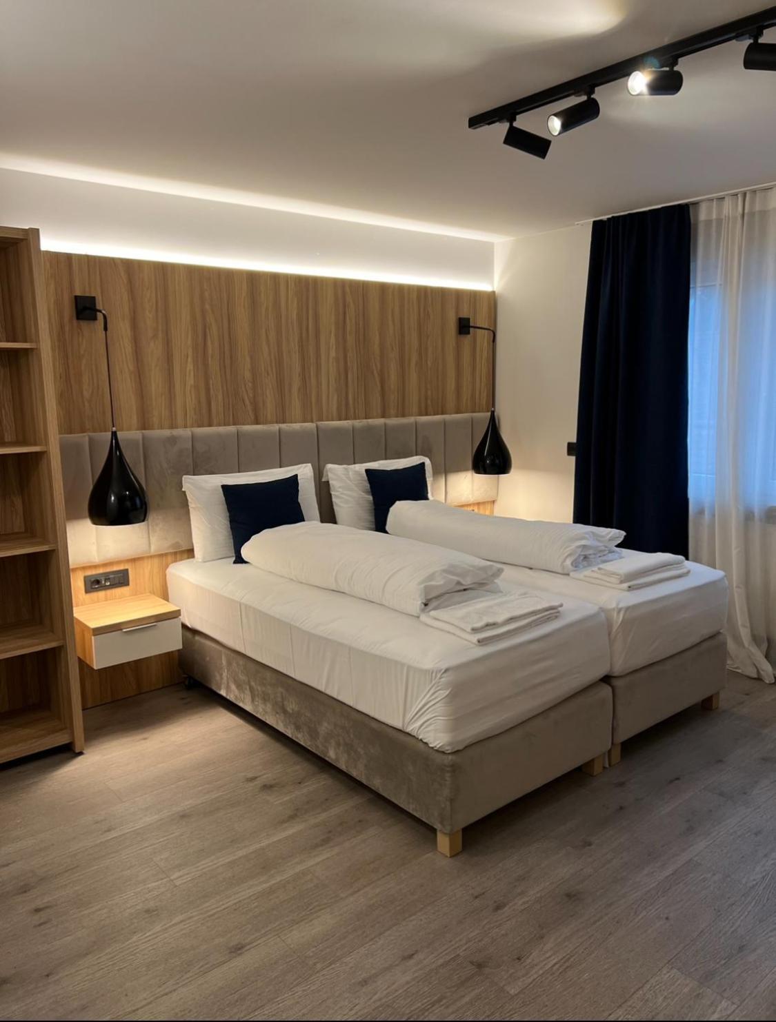 Hotel Wilder Mann Rückersdorf Exteriör bild