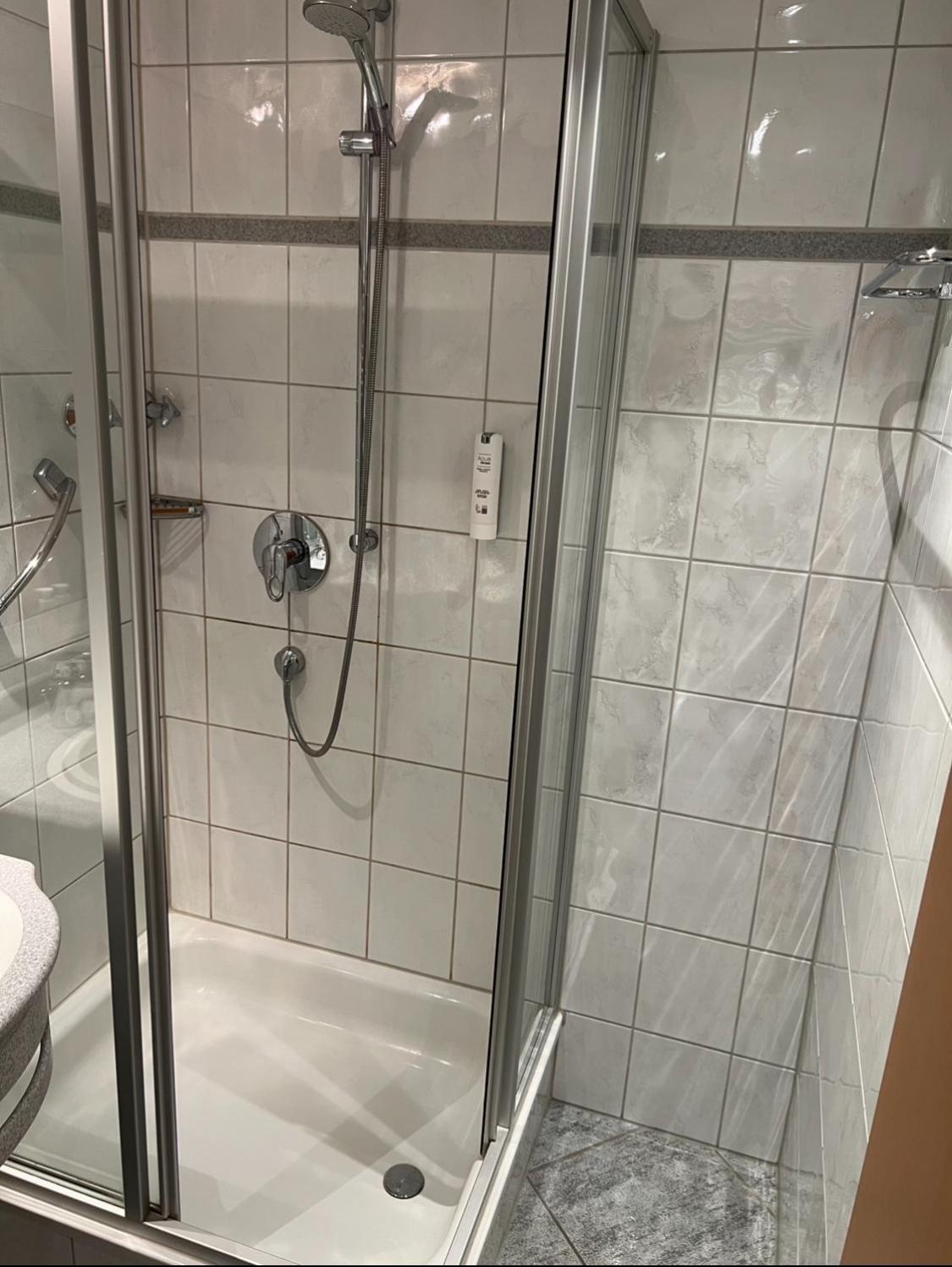Hotel Wilder Mann Rückersdorf Exteriör bild